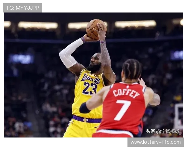 詹姆斯过去两场15次失误，湖人起伏中求稳