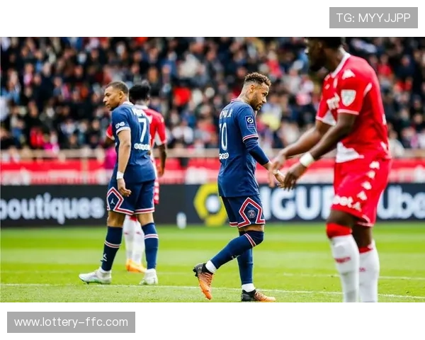 法甲冬窗关闭，圣马克西曼自由身加盟朗斯争冠