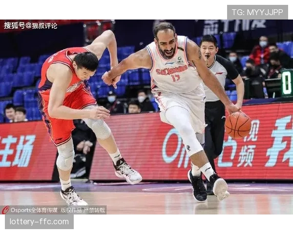 评论：内线优势还是外线火力？半决赛两组对决呈现出截然不同的赢球模式