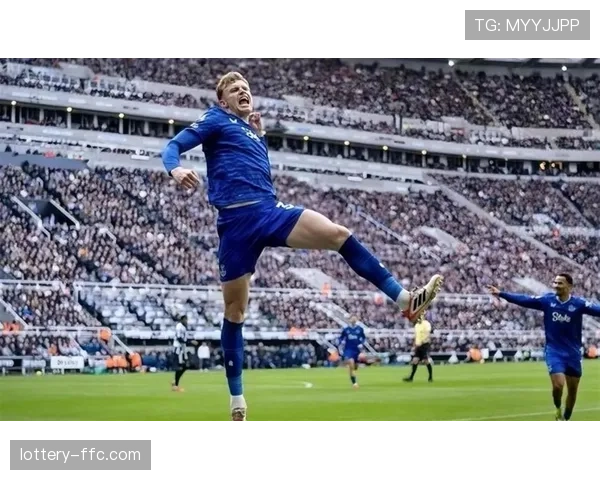 纽卡斯尔4-1大胜西汉姆联,伊萨克上演帽子戏法